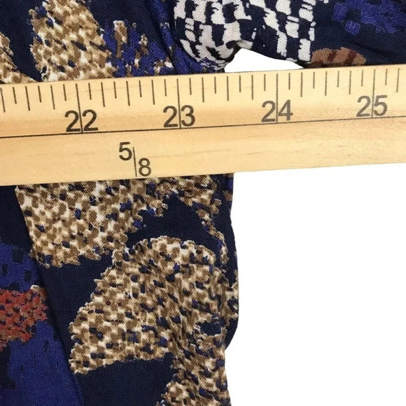 Blair Women's Long Sleeve Button Shirt Plus Size 2XL Leaf Print Lightweight Fall - Picture 6 of 9